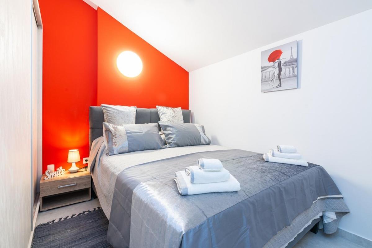 Apartments Cro Adria Stay Medolino Esterno foto